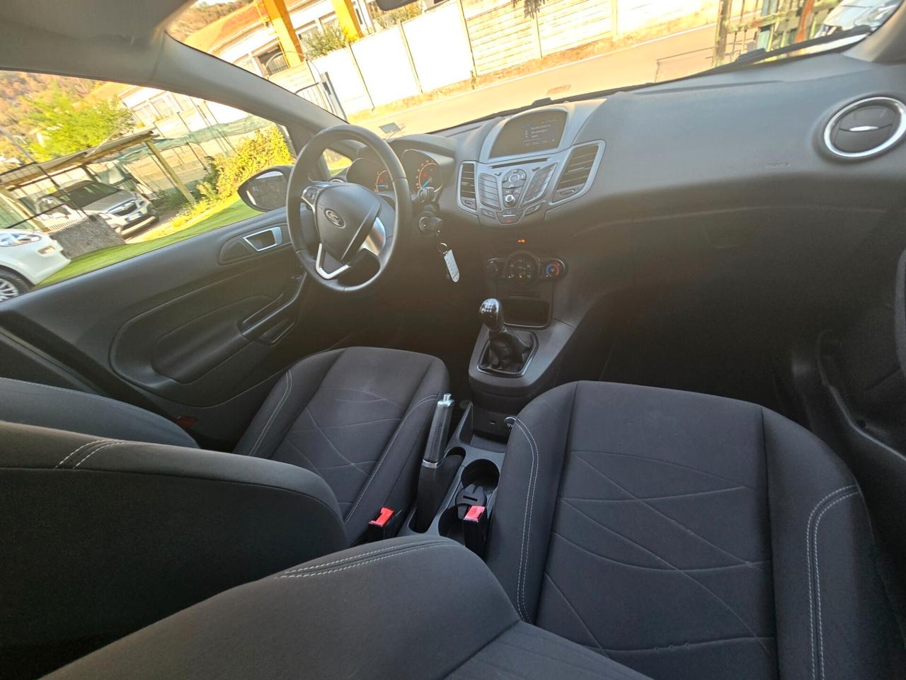 Ford Fiesta 1.5 TDCi 75CV EURO6-2016