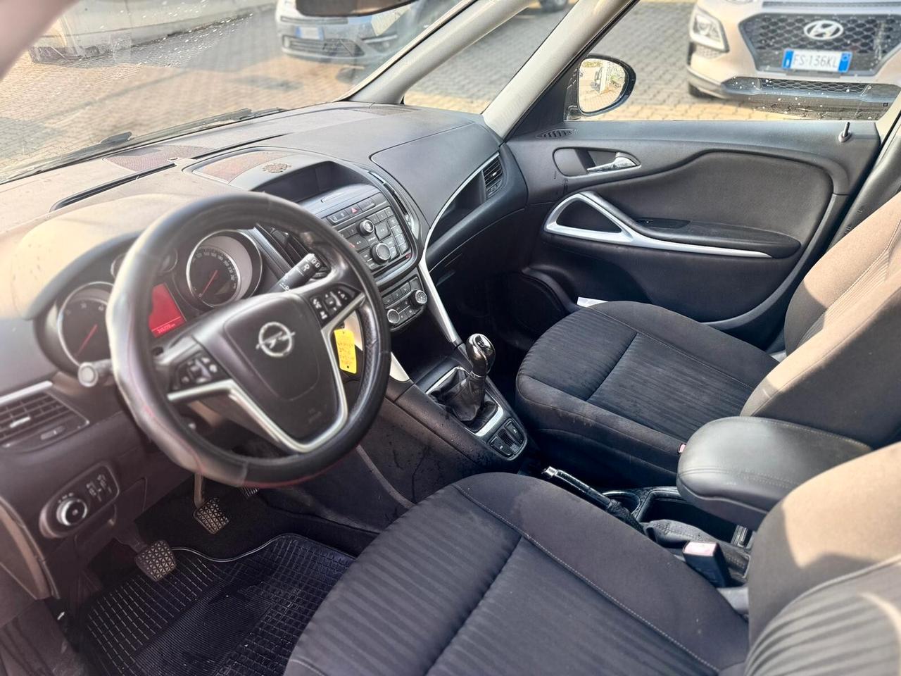 Opel Zafira Tourer 1.6 DIESEL 2015 AUTOCARRO