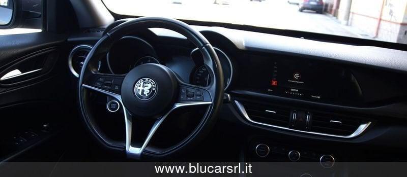 Alfa Romeo Stelvio 2.2 Turbodiesel 160 CV AT8 RWD Business