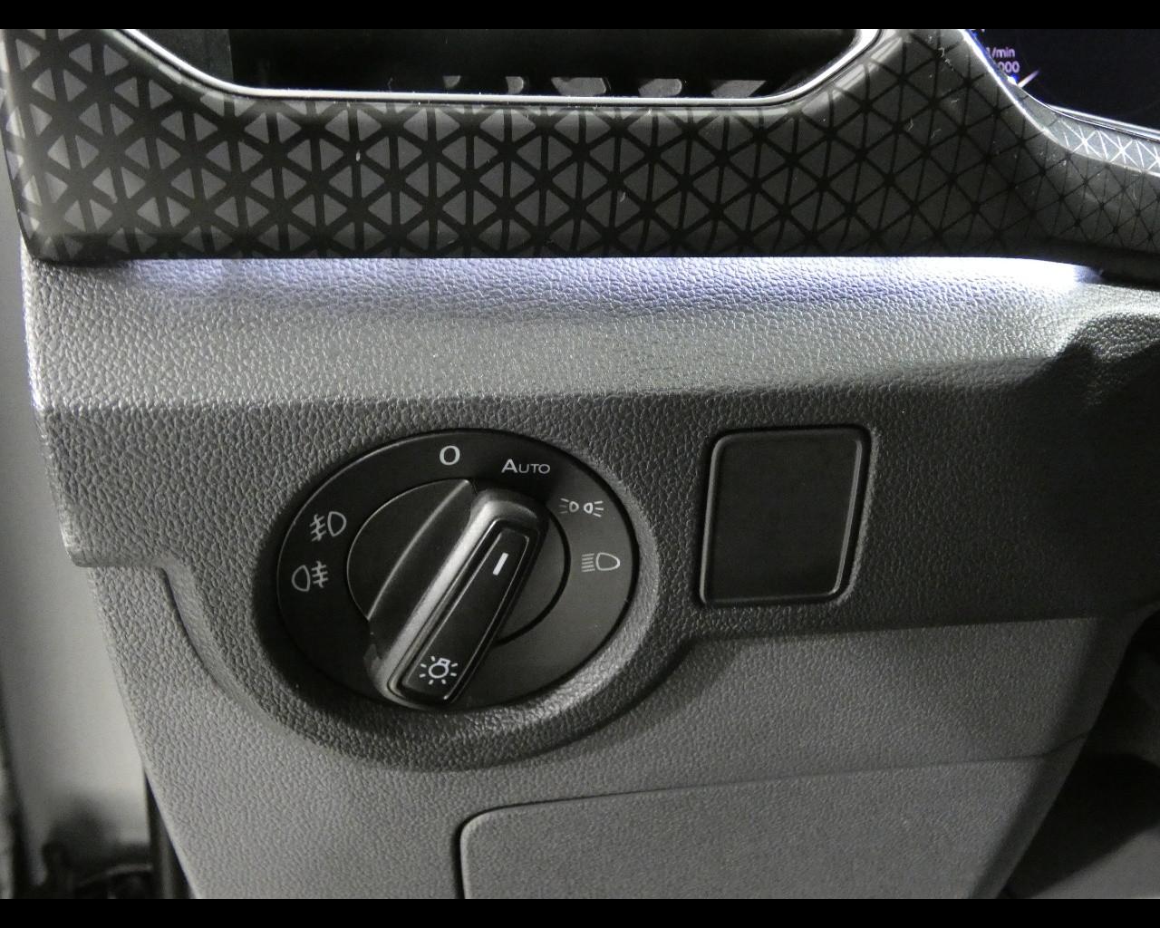 VOLKSWAGEN T-Cross - T-Cross 1.0 TSI 115 CV Advanced BMT