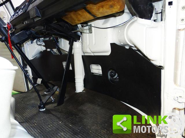 VOLKSWAGEN T2 AUTOCARRO ALLESTITO PER AMBULANTE