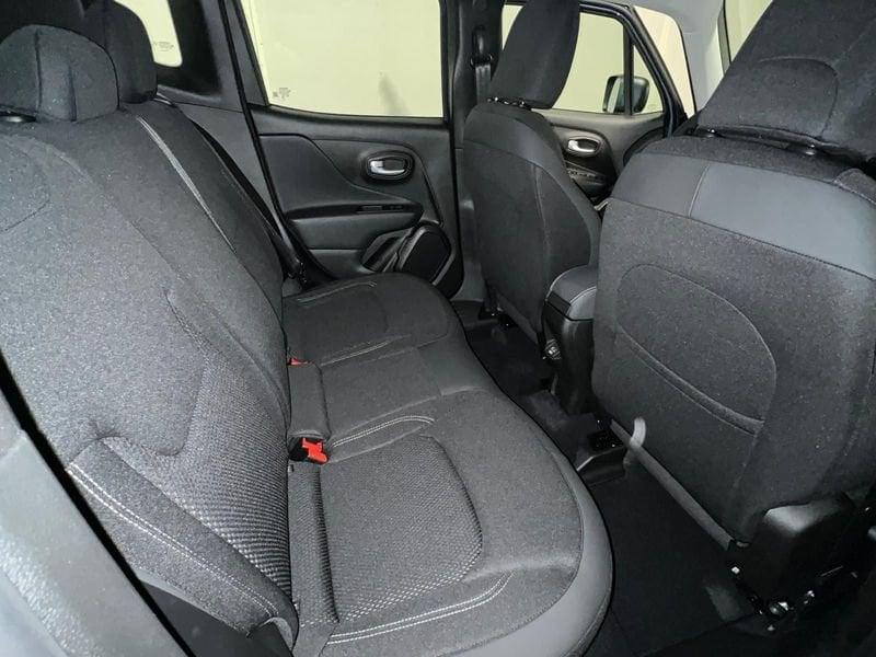 Jeep Renegade 1.5 Turbo T4 MHEV Altitude