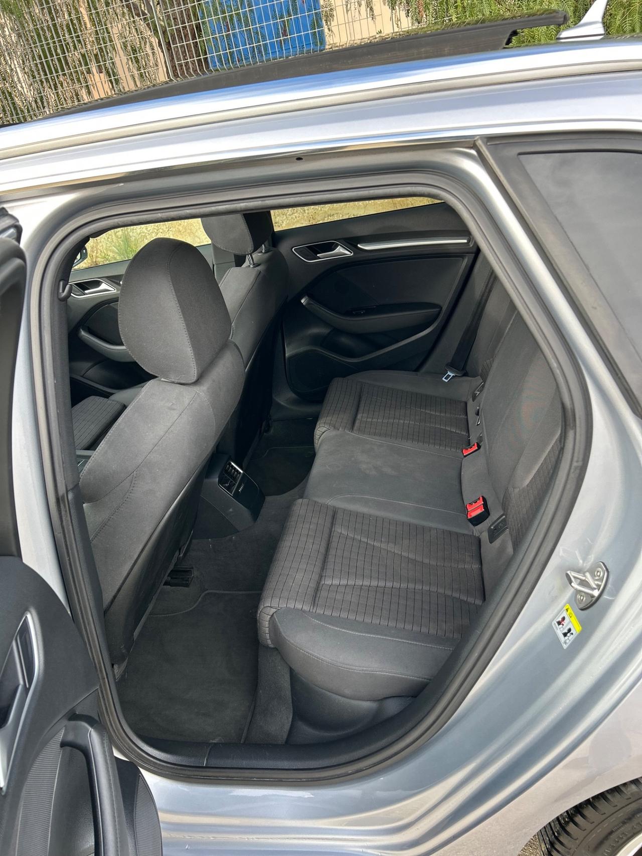 Audi A3 1.6 TDI 116 CV Sport