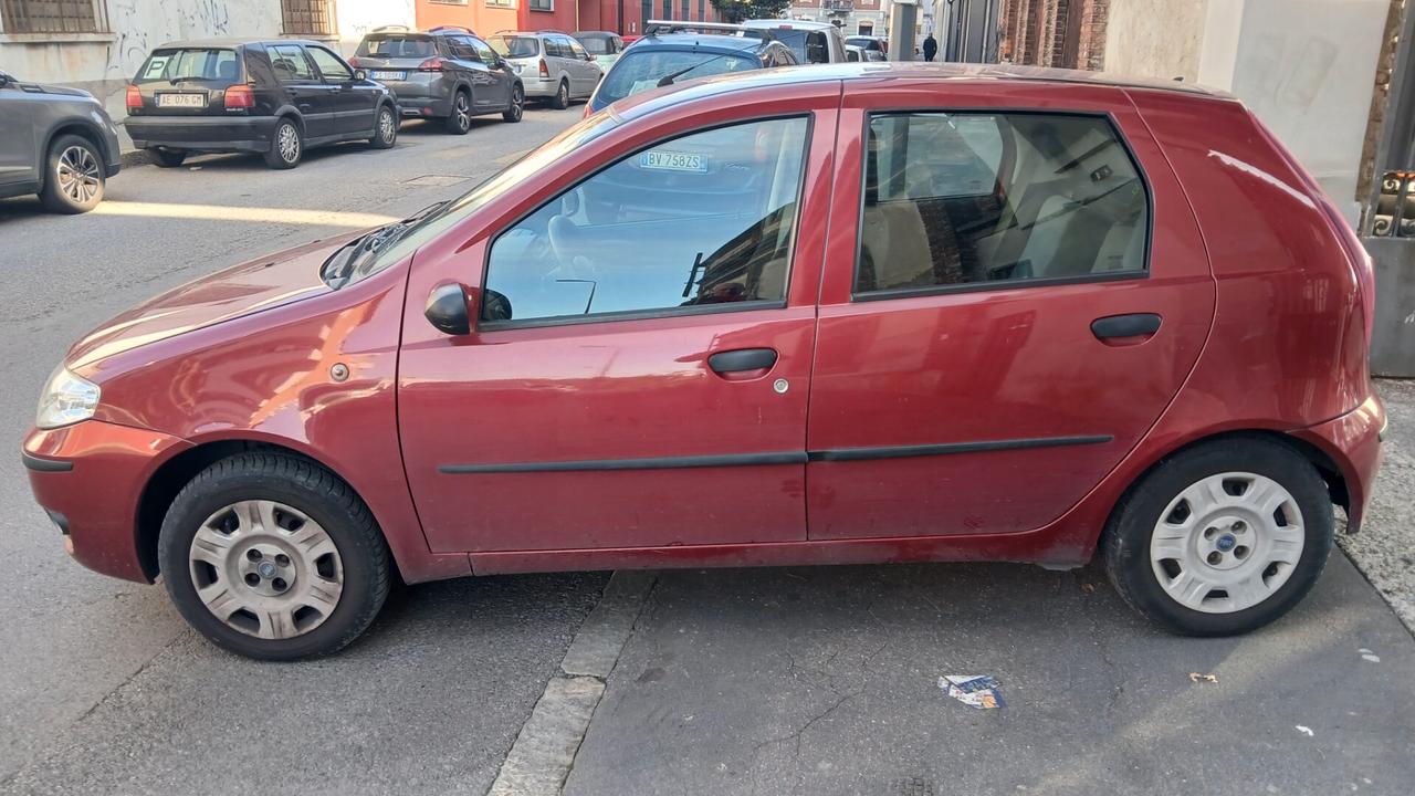 Fiat Punto 1.2 5 porte Active Natural Power