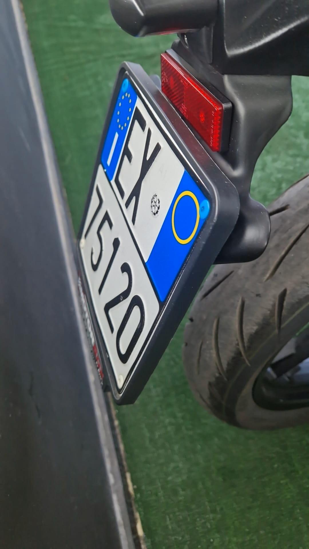 Benelli BN 125