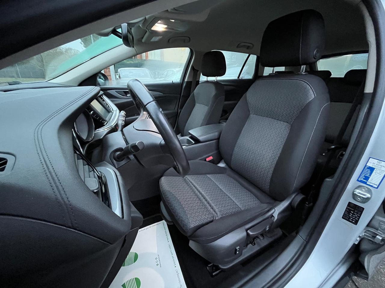 Opel Insignia 1.6 CDTI 136 S&S aut.Sports Tourer Business