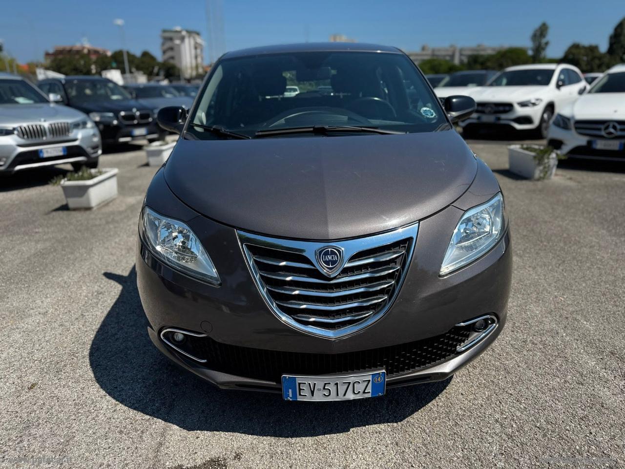 LANCIA Ypsilon 0.9 T.Air 85CV 5p. Met.Ec. Gold