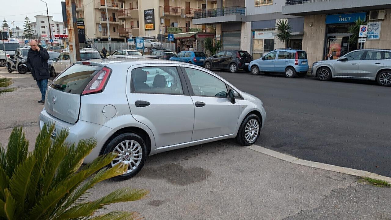 Fiat Grande Punto Evo Punto Evo 1.2 BENZINA Dynamic - Anno 2012 - Neopatentato