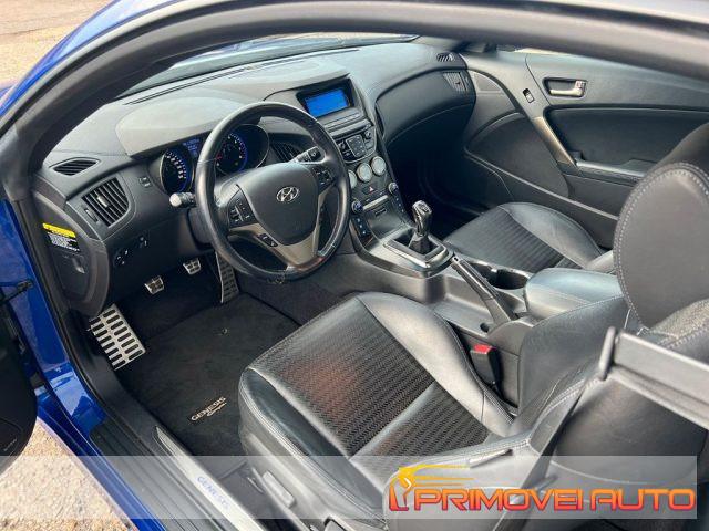 HYUNDAI Genesis Coupe 3.8 V6 Sport