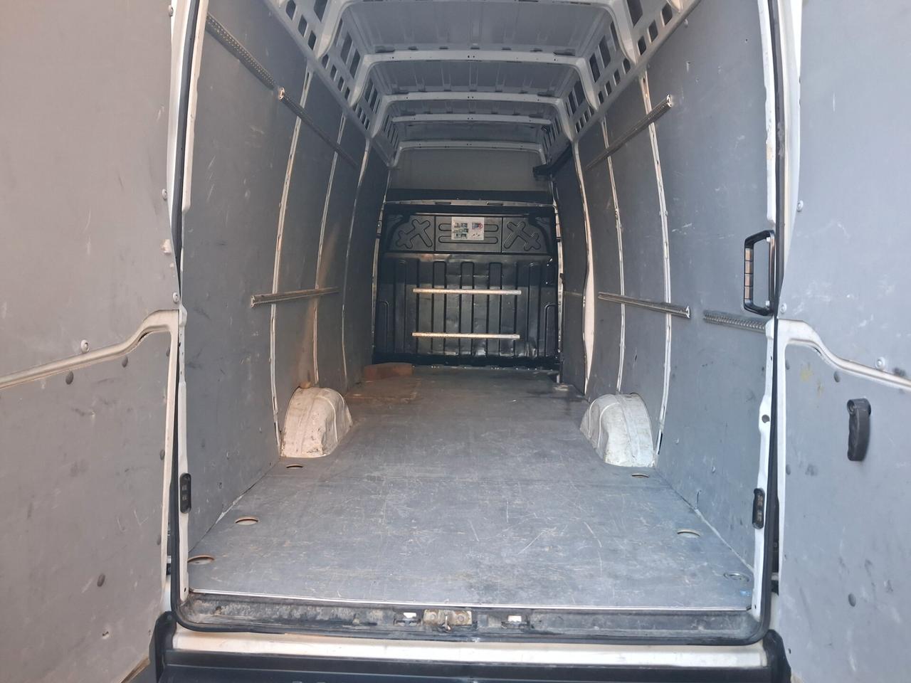 Iveco Daily v35 s 14 2022 unico prop nav