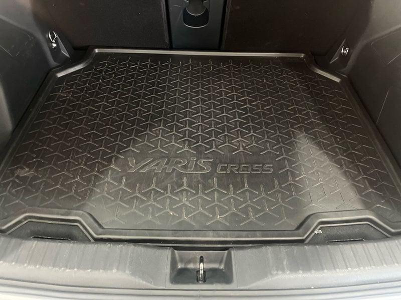 Toyota Yaris Cross Yaris Cross 1.5h Lounge fwd 116cv e-cvt