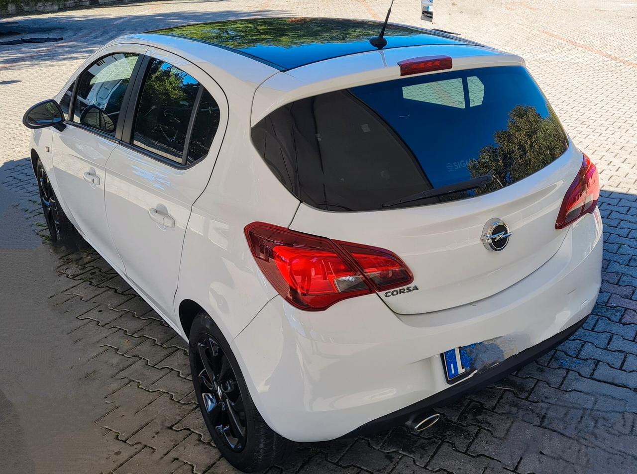 Opel Corsa (UNICOPROPRIETARIO)1.4 90CV GPL Tech 5 porte b-Color