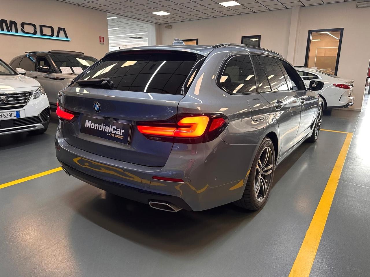 BMW 520 d Touring mhev 48V Luxury auto * IVA ESPOSTA *