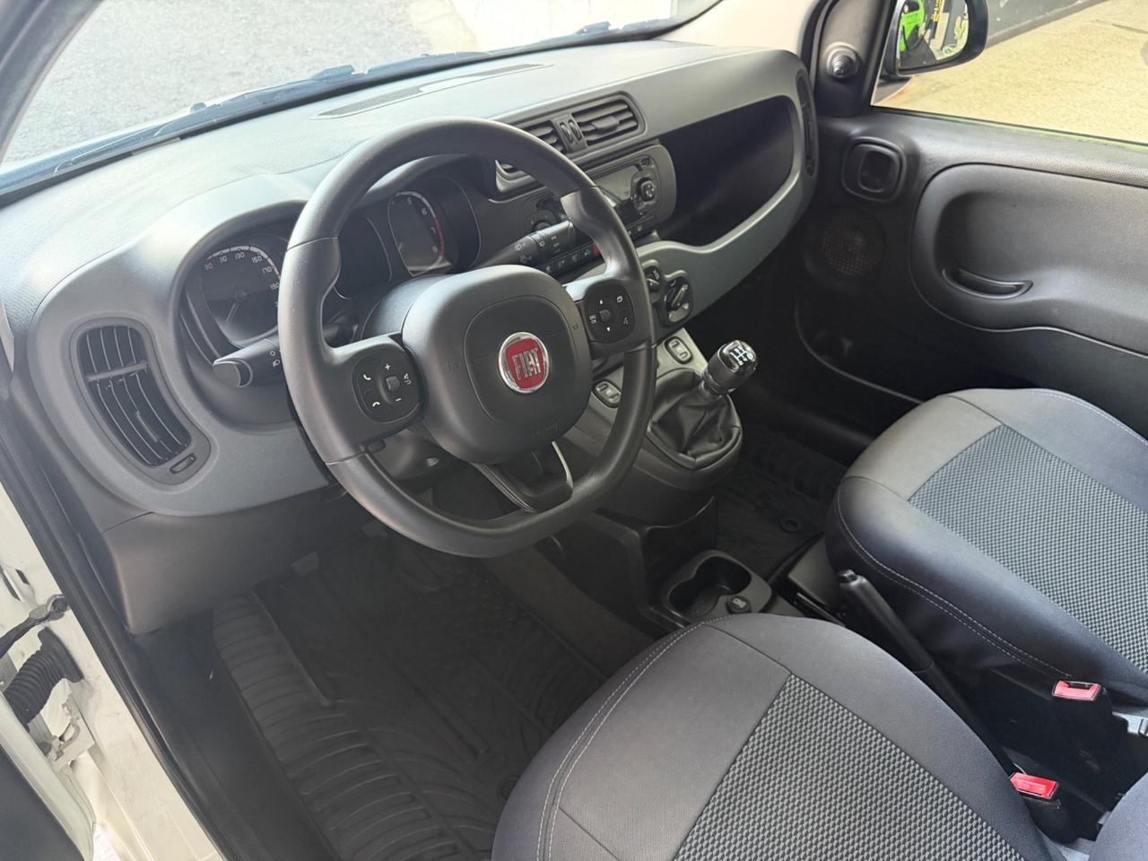 Fiat Panda 1.2 Lounge 40 MILA KM