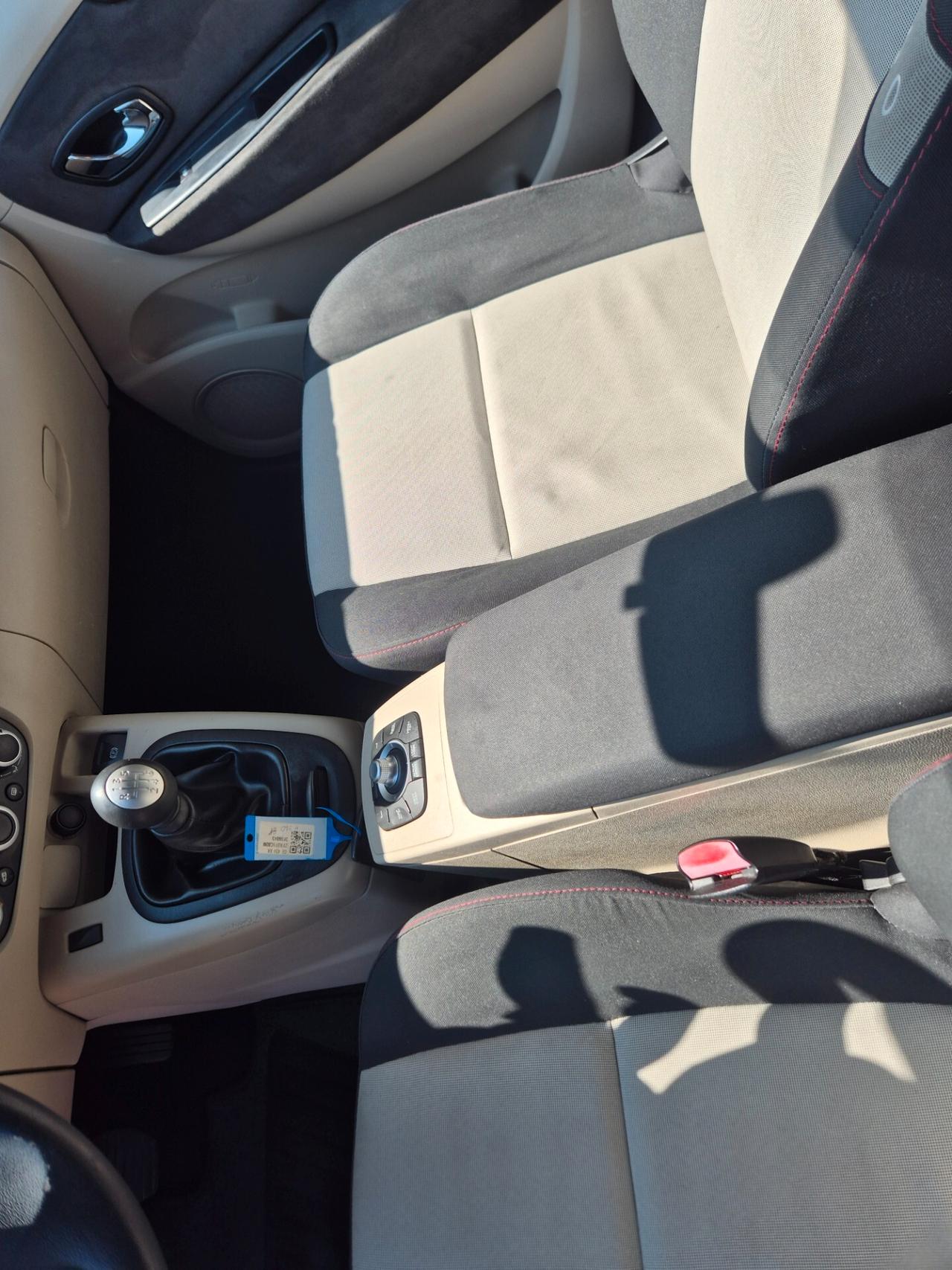 Renault Scenic Scénic XMod 1.5 dCi 110CV Wave