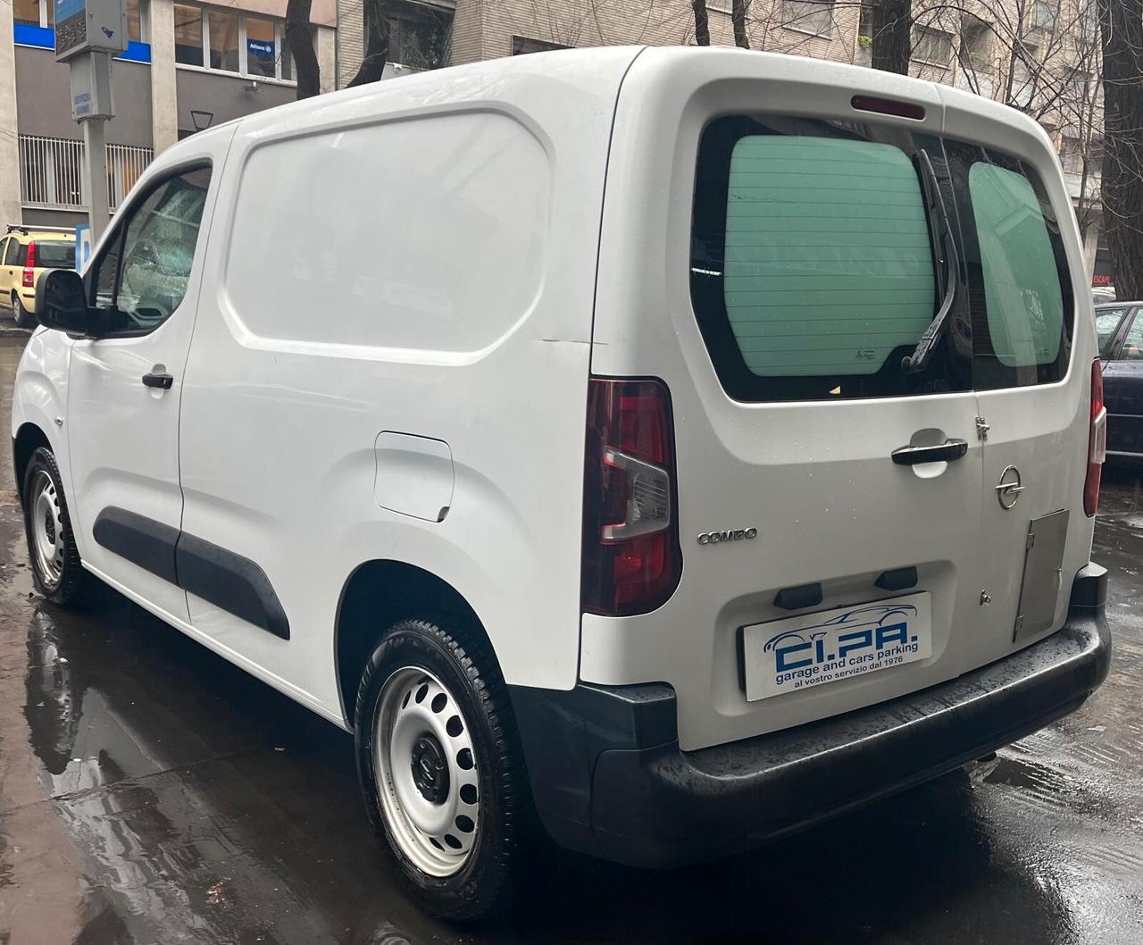 Opel Combo Cargo 1.6 Diesel PC 650kg