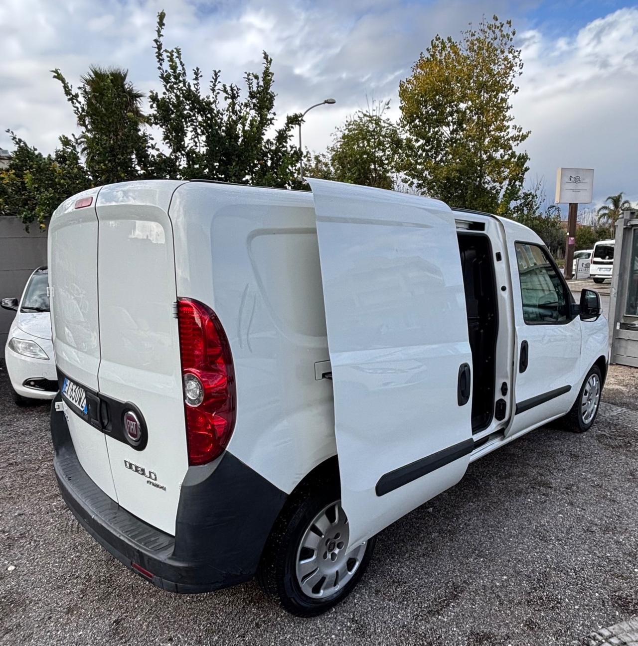 Fiat Doblo Doblò 1.4 T-Jet Natural Power PL-TN Cargo Maxi Lamierato