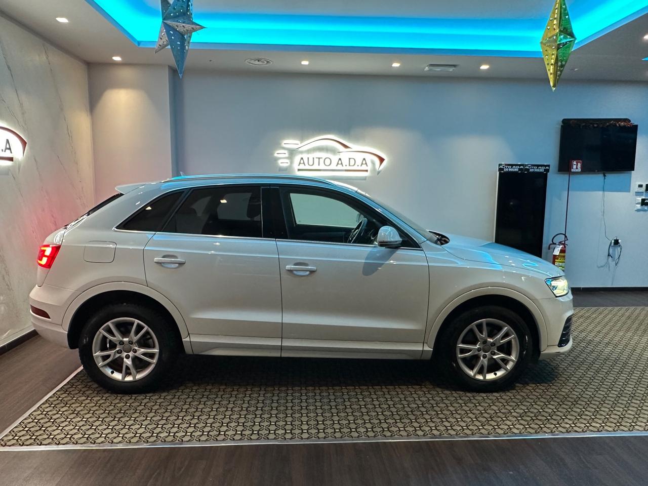 Audi Q3 2.0 TDI 150 CV Business
