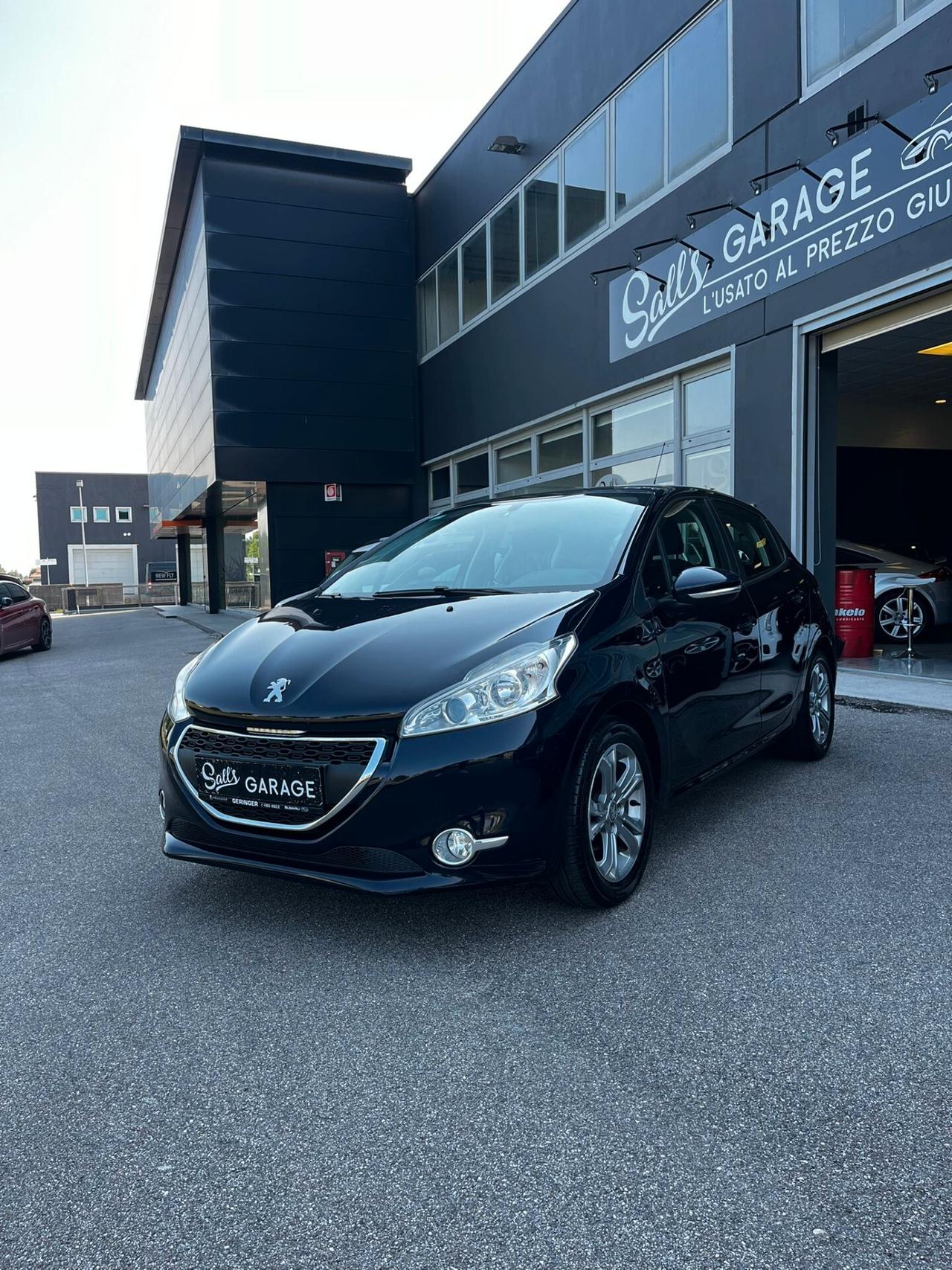 Peugeot 208 1.2 Neopatentati