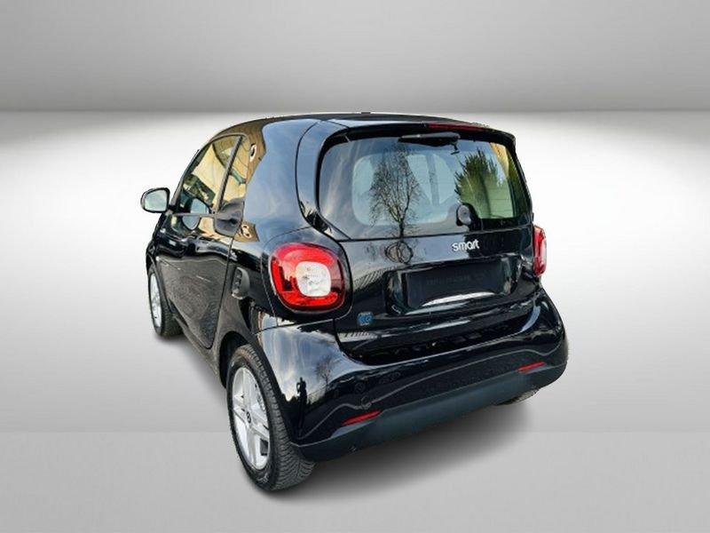 smart fortwo EQ Pure