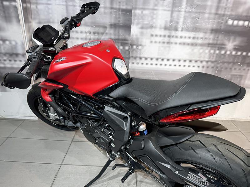 MV Agusta Dragster 800 Rosso