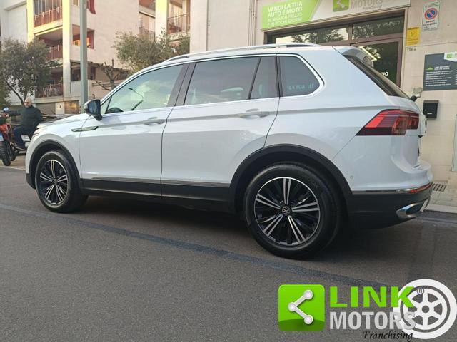 VOLKSWAGEN Tiguan 2.0 TDI 150 CV SCR DSG Elegance