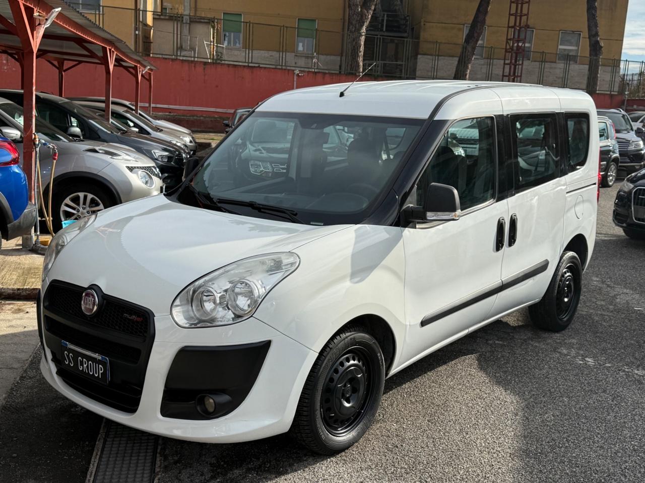 Doblò 1.6 MJT /( 80 mila ) UNIPRO/RATE/5 POSTI/PERMUTE