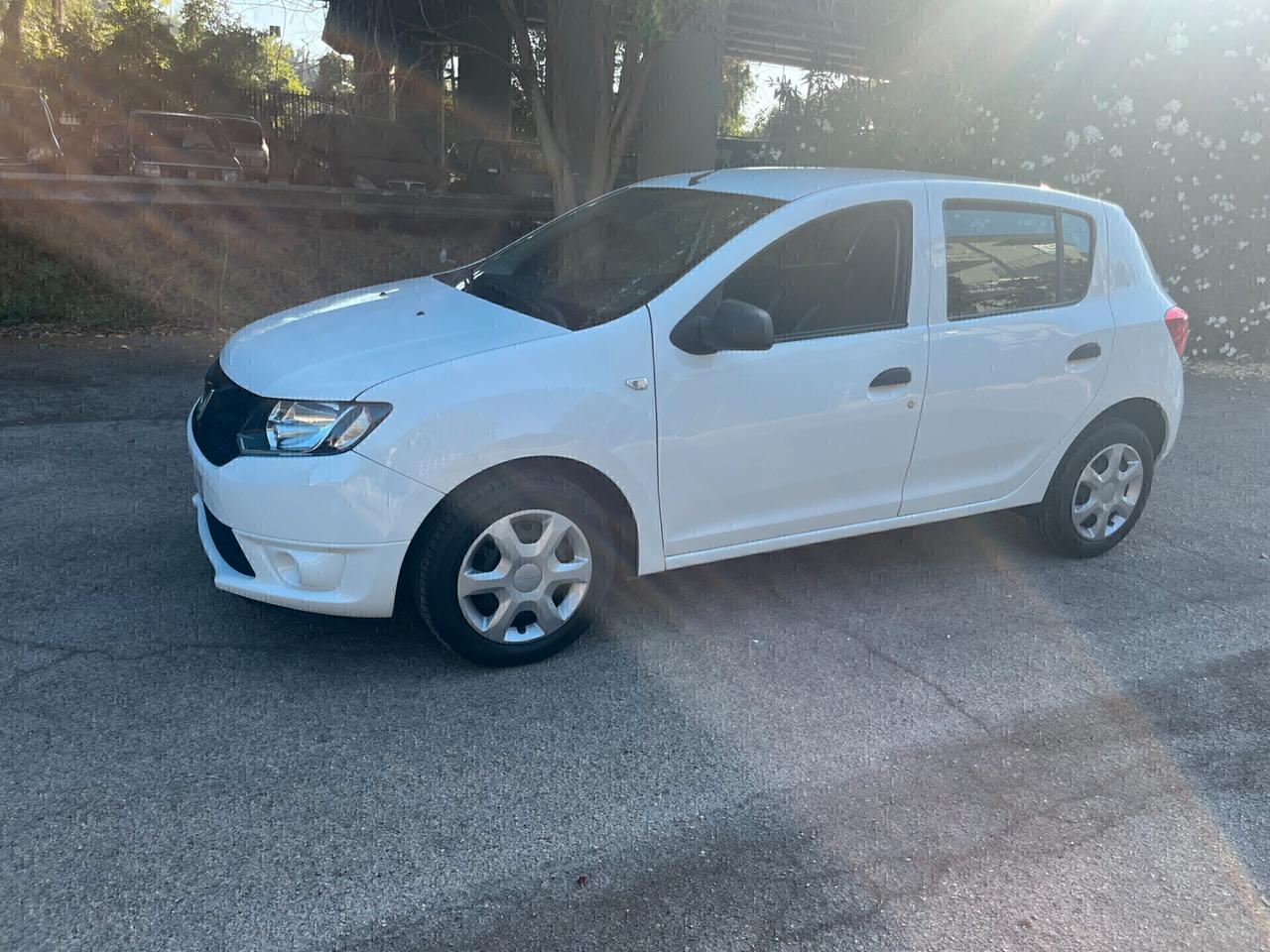 Dacia Sandero 1.2 GPL 75CV Lauréate Garantita