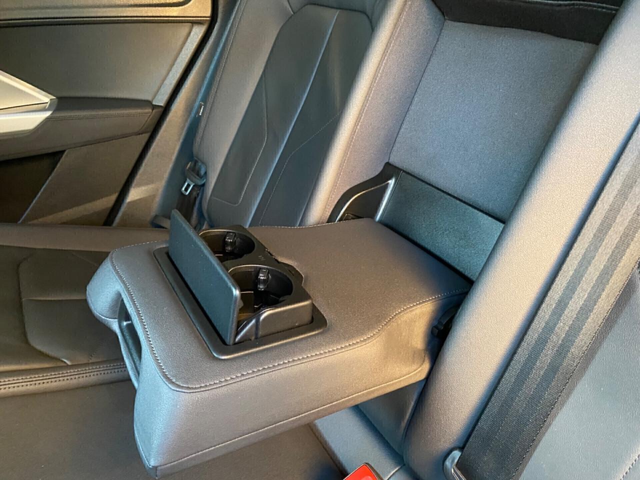 Audi Q3 Sport back 2.0 Diesel