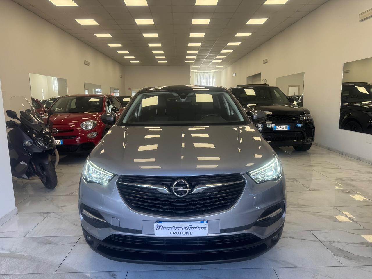 Opel Grandland X 1.5 diesel Ecotec Start&Stop aut. Business Ed.