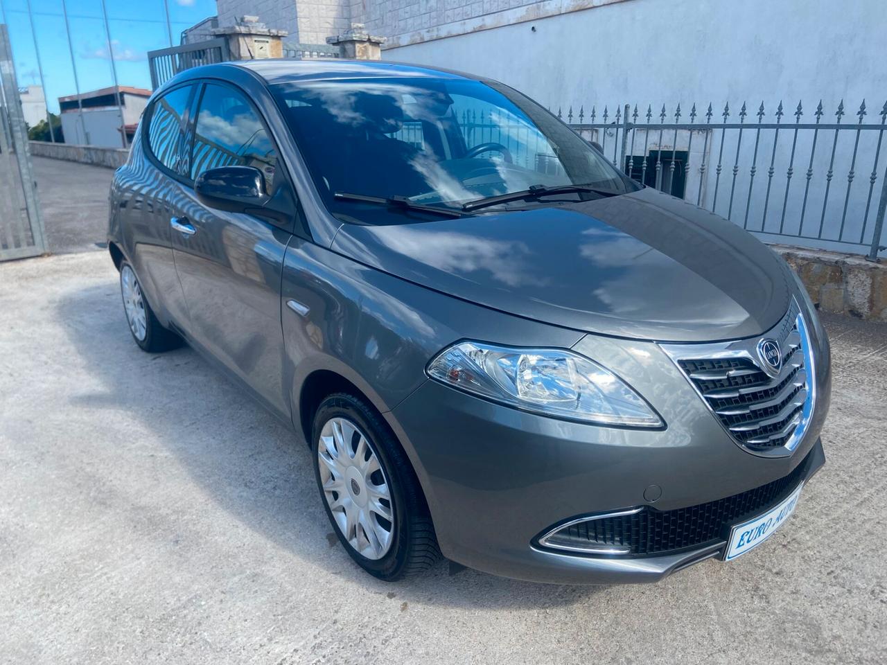 Lancia Ypsilon 1.3 MJT 16V 95 CV 5 porte S&S Platinum