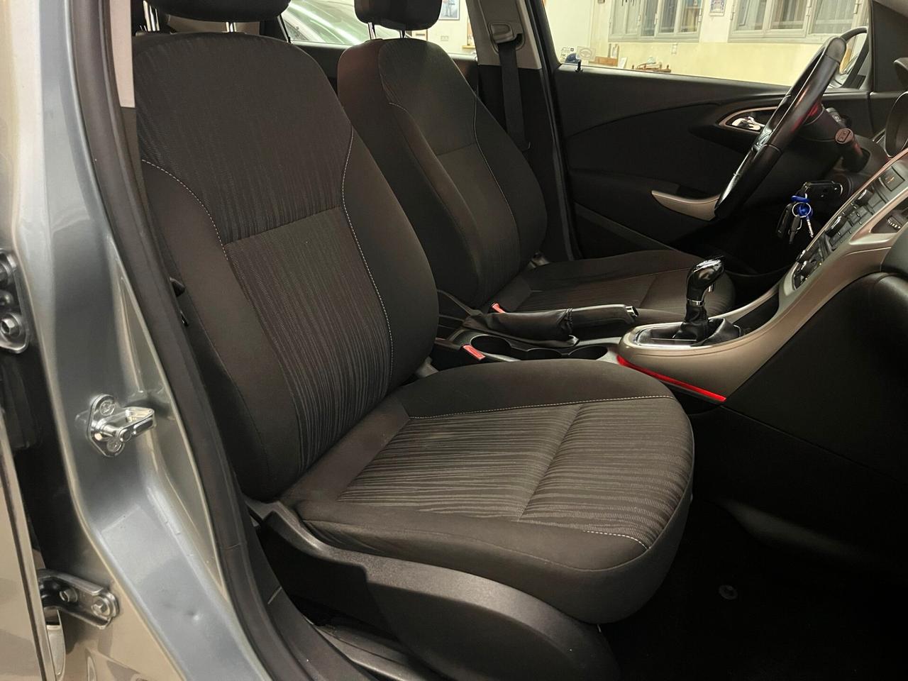 Opel Astra 1.7 CDTI 110CV 5 porte Cosmo