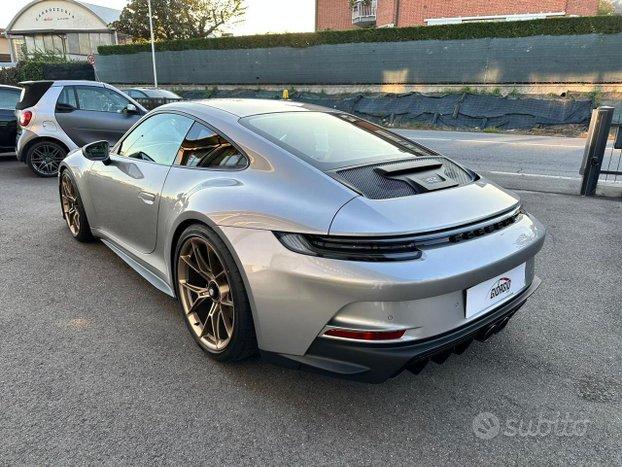 PORSCHE 911 GT3 Touring