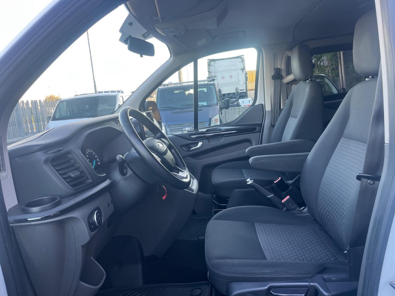 Ford Tourneo Custom 8/9 POSTI 2.0 TDCi Titanium