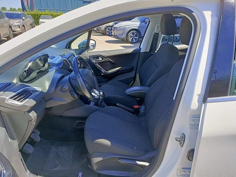 Peugeot 208 5p 1.2 puretech Active s&s 82cv neopatentati