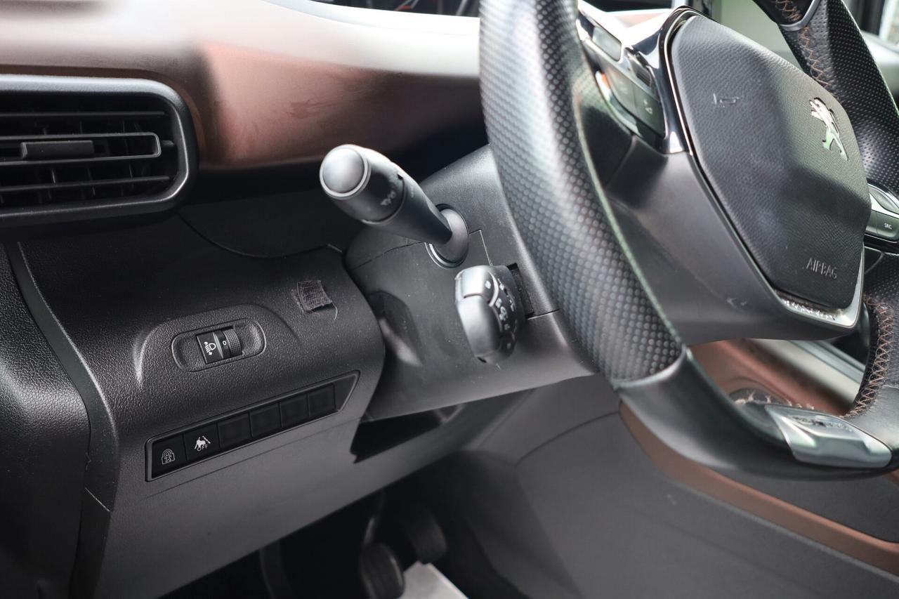 PEUGEOT RIFTER BlueHDi 130 S&S GT LINE STANDARD