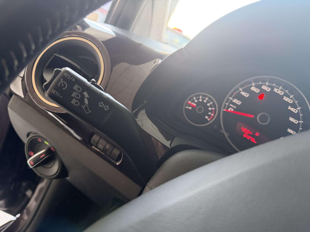 Seat Mii Mii 3p 1.0 by Cosmopolitan 60cv - Nessun