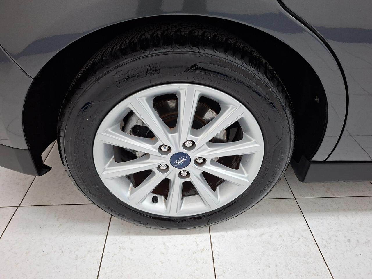 Ford C-Max 1.5 TDCi 120cv Powershift Titanium