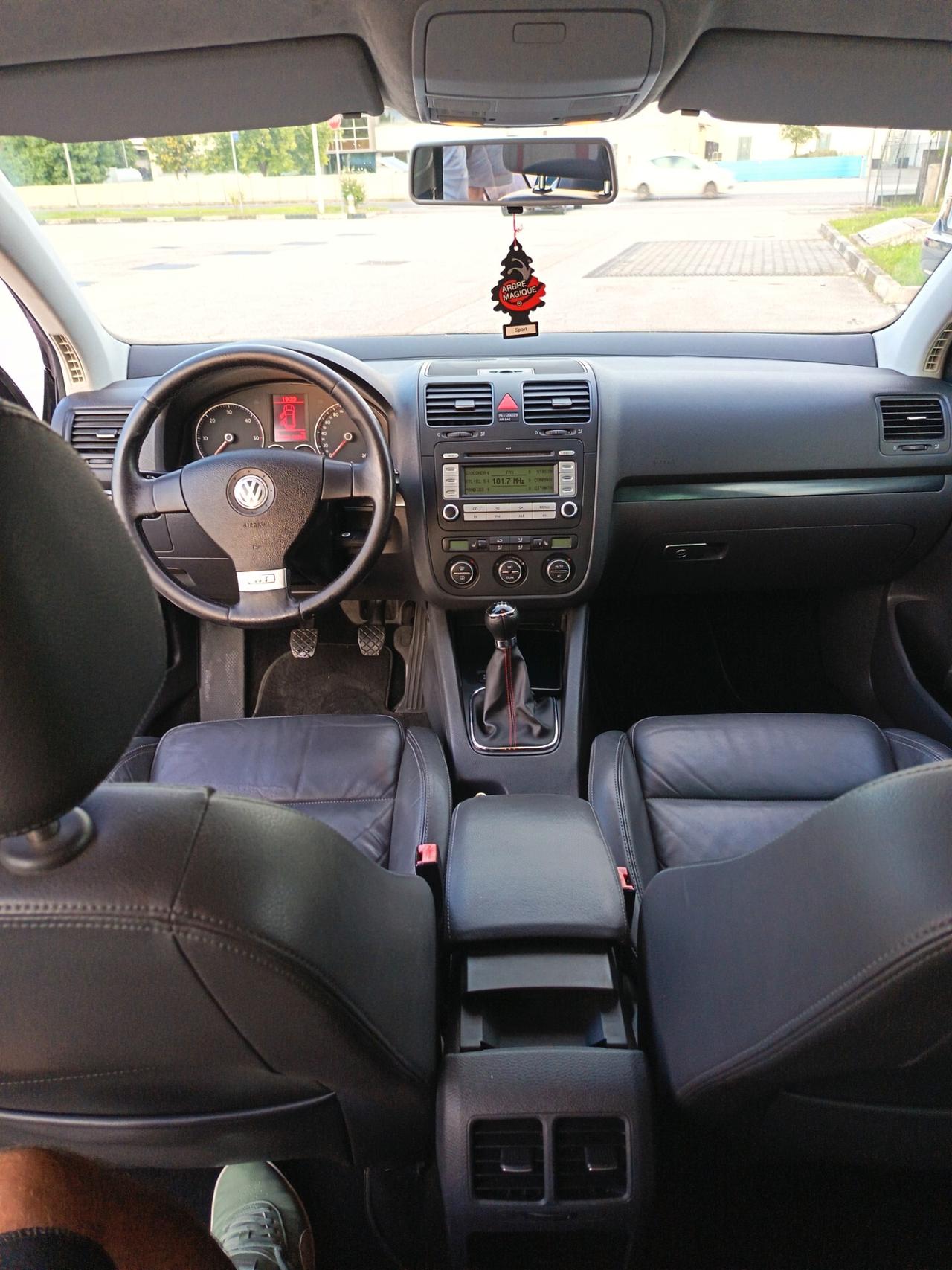Volkswagen Golf 2.0 TDI DPF 5p. GT Sport