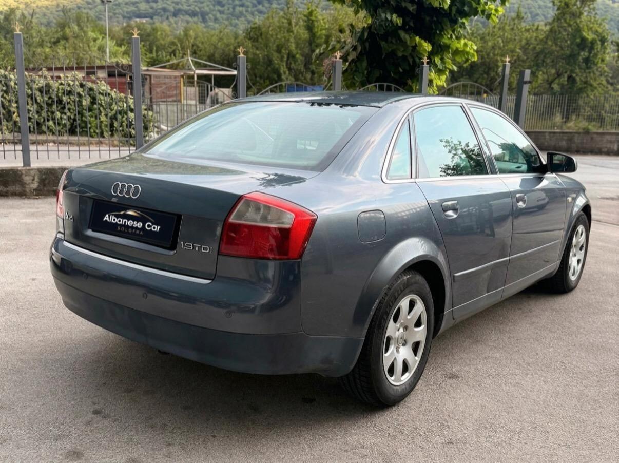 Audi A4 1.9 TDI 130 CV cat