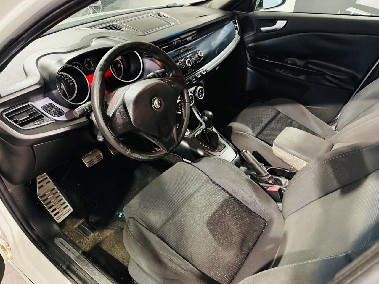 Alfa Romeo Giulietta 2.0 JTDm-2 170 CV TCT Distinctive*AUTOMATICA*