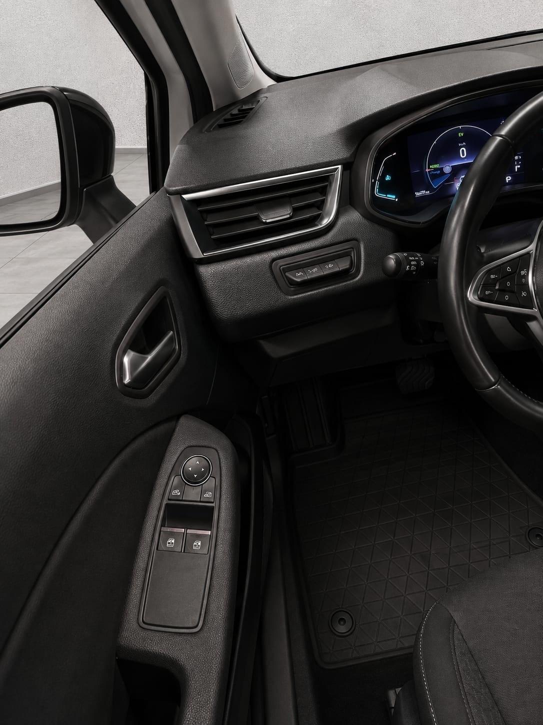 Renault Clio Full Hybrid E-Tech 145 CV 5 porte Techno
