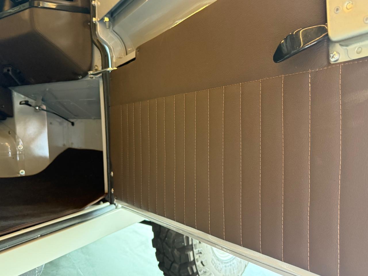 Land Rover Defender 90 2.5 td Soft Top 19J