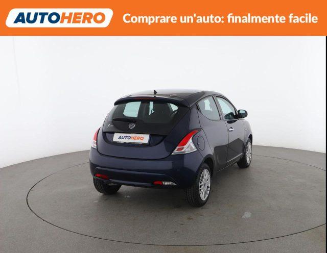 LANCIA Ypsilon 1.2 69 CV 5 porte Silver