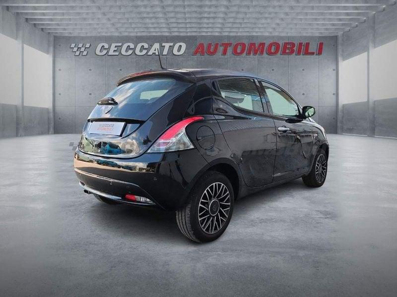 Lancia Ypsilon Ypsilon 1.0 firefly hybrid Platino s&s 70cv