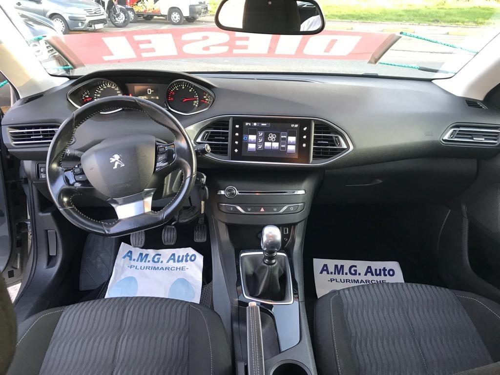 Peugeot 308 1.6 e-HDi 115 CV Stop&Start GT Line auto pari al nuovo