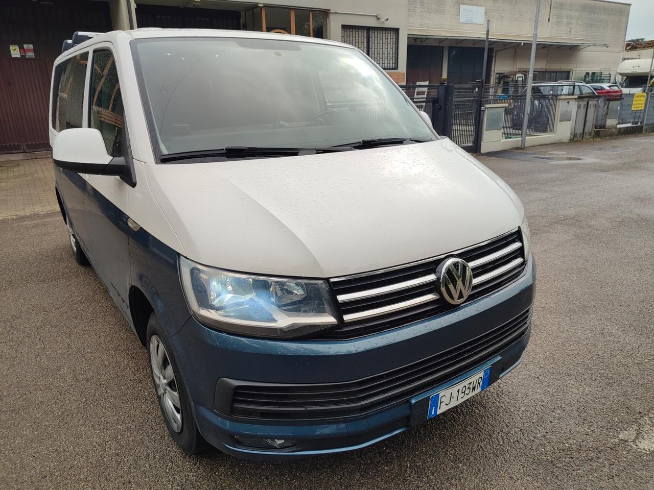 VOLKSWAGEN CARAVELLE 2017 DIESEL EURO6B 6POSTI GANCIO TRAINO