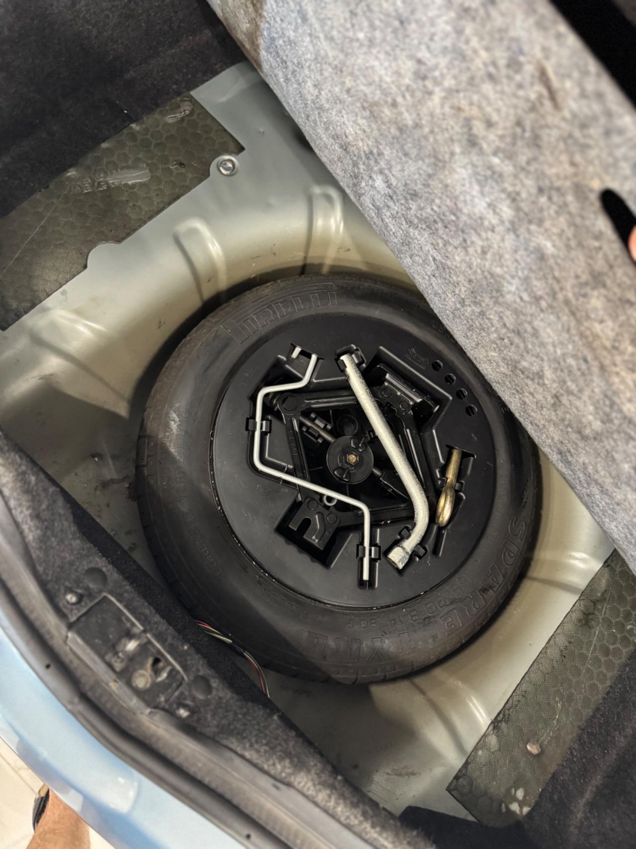 Fiat Punto 1.2i cat 5p Neopatentati