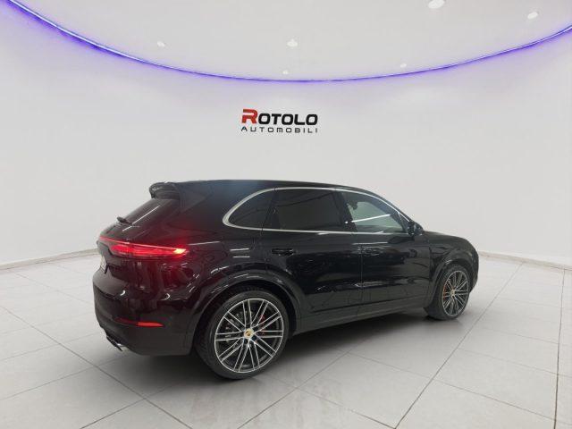 PORSCHE Cayenne 3.0 V6