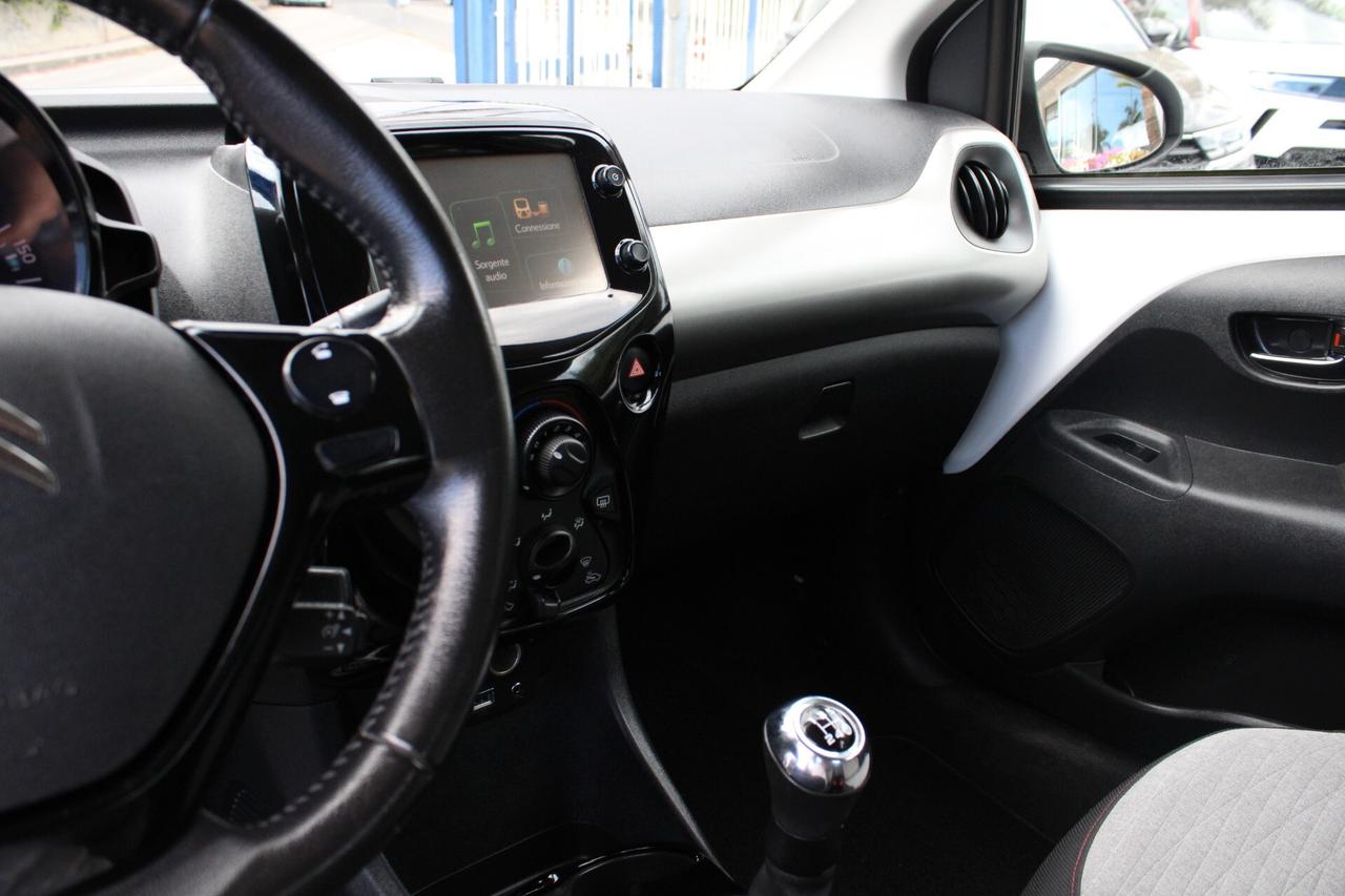 Citroen C1 PureTech 82 5p. Shine